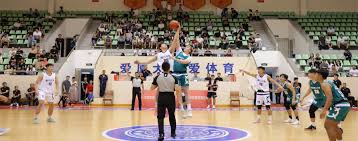 手邹敬园也