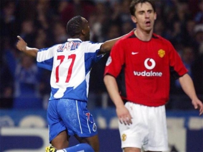 纷呈的足球 纷呈的足球